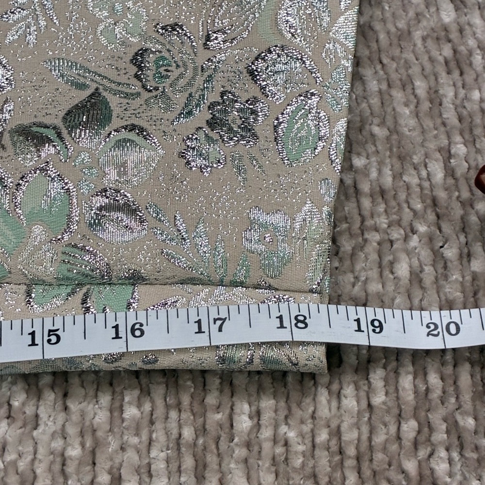 Old Navy Women's Blazer in Green and Cream Floral - Picture 5 of 5